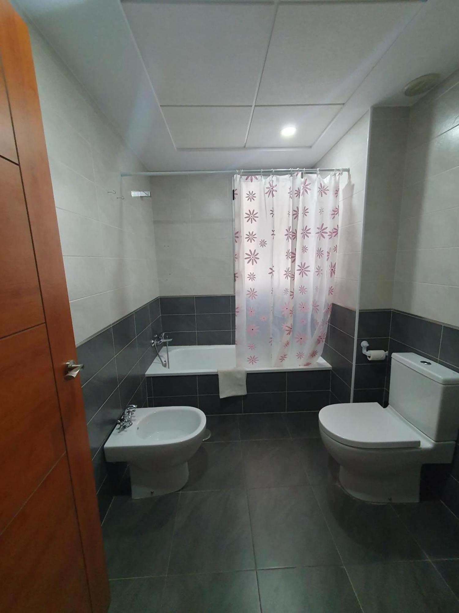 Piso Centrico Con Garaje En Hellin Apartment Екстериор снимка