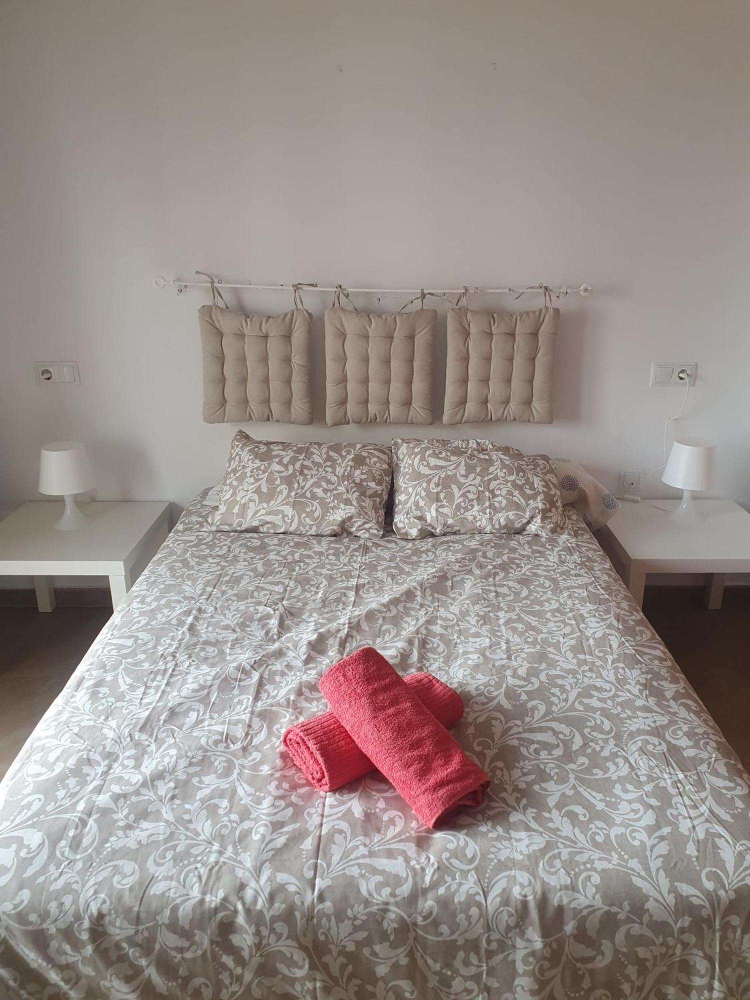 Piso Centrico Con Garaje En Hellin Apartment Екстериор снимка
