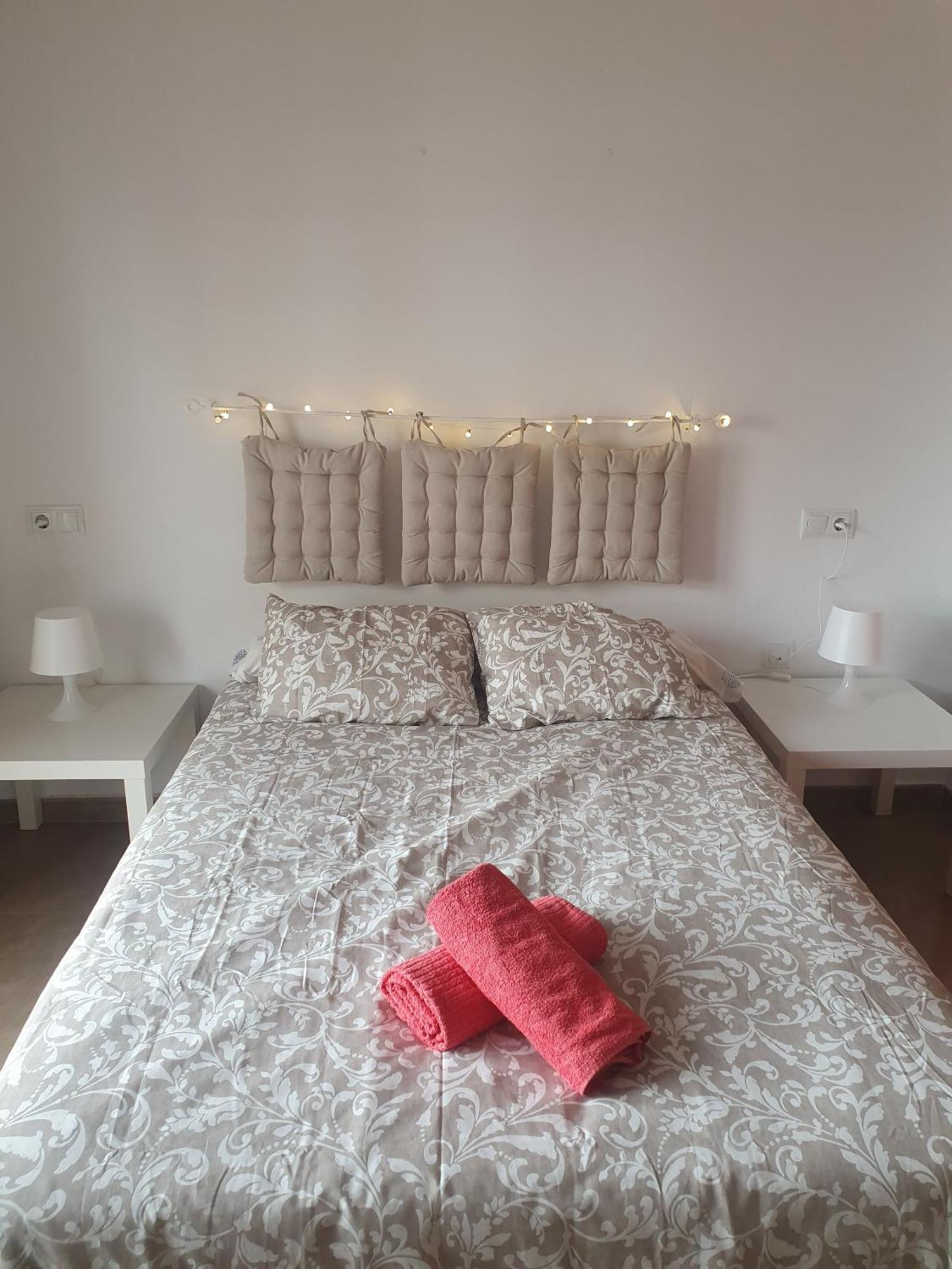 Piso Centrico Con Garaje En Hellin Apartment Екстериор снимка