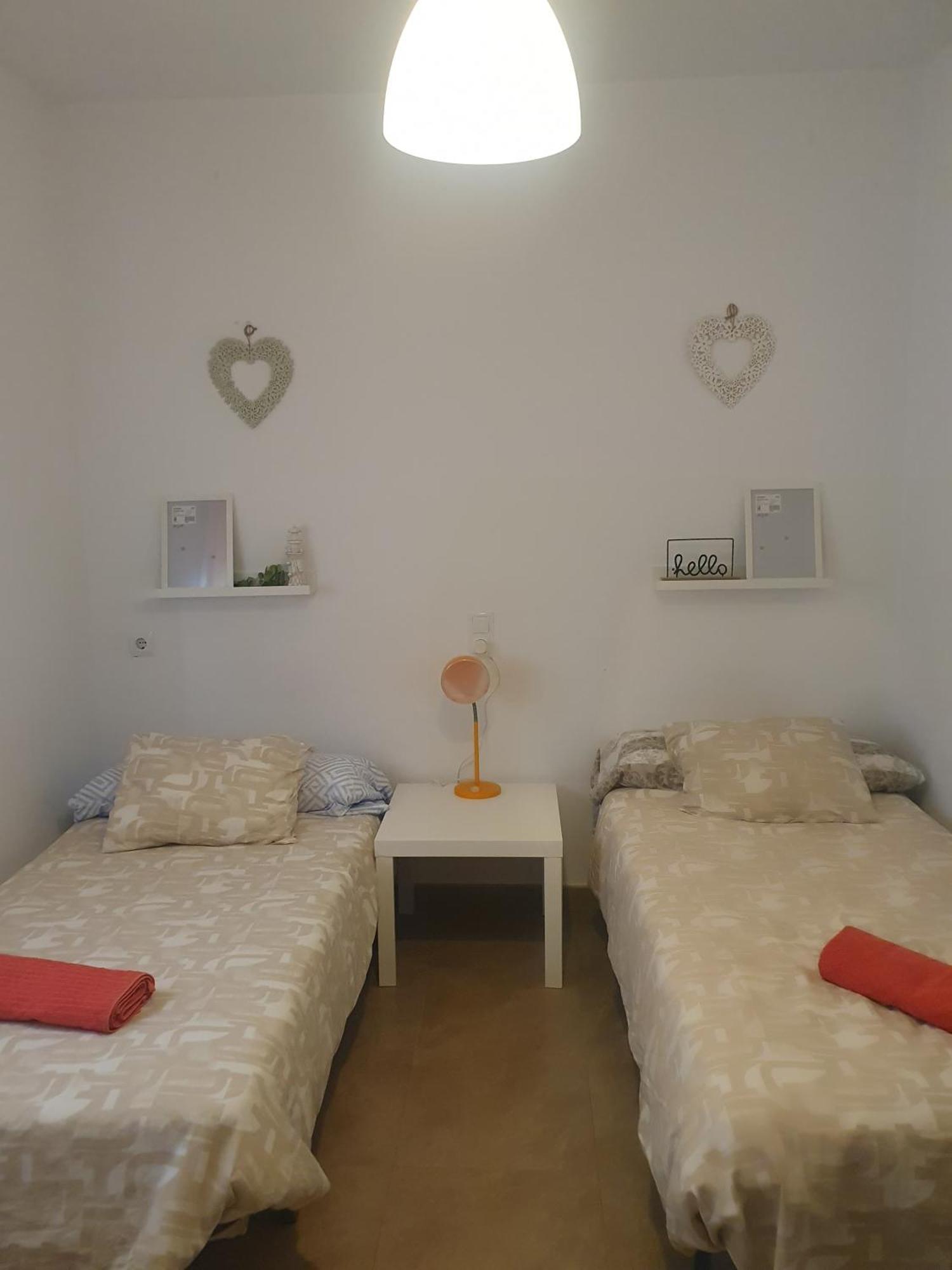 Piso Centrico Con Garaje En Hellin Apartment Екстериор снимка